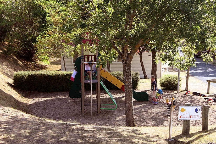 Flower Camping de Mars