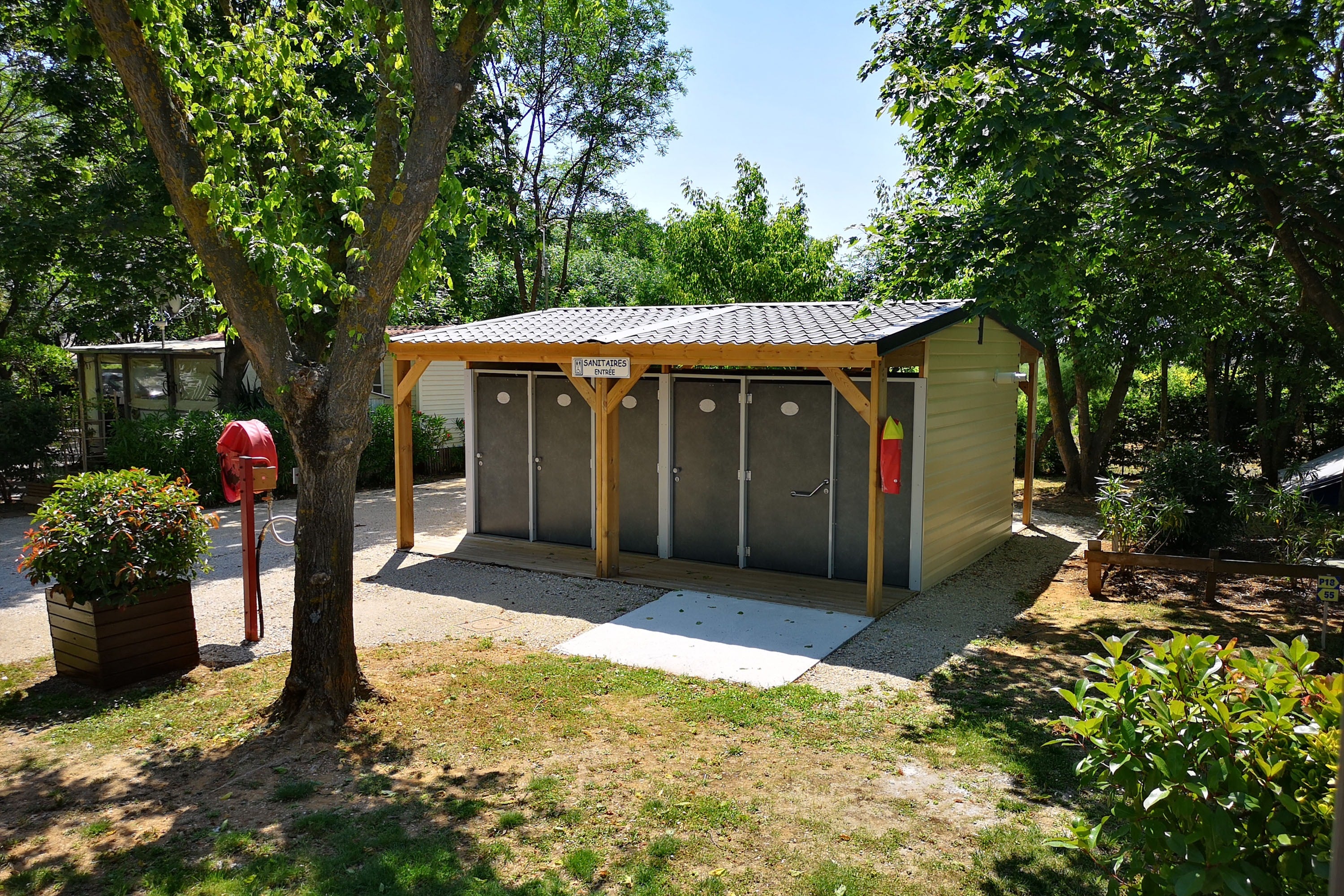 Flower Camping Le Fou du Roi