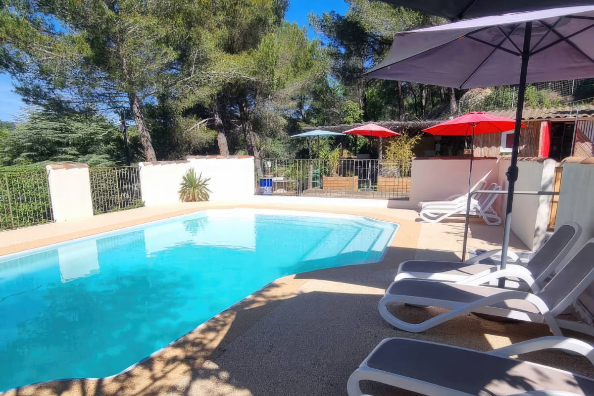 Camping Le Bouquier