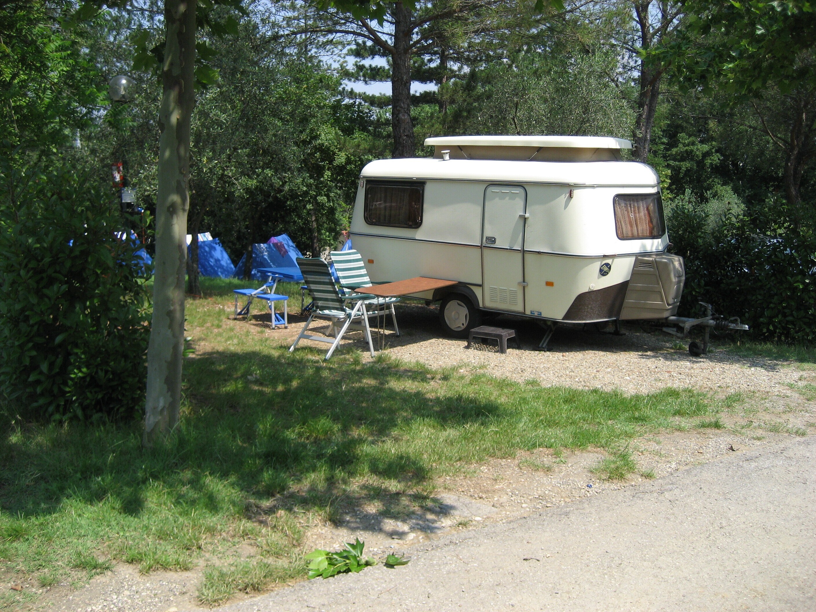 hu Firenze Certosa camping in town