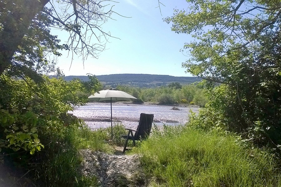 Flower Camping Les Rives de l'Aygues