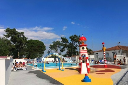 Flower Camping L'Escale du Perthuis