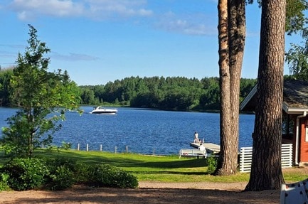 Toivolansaari Camping