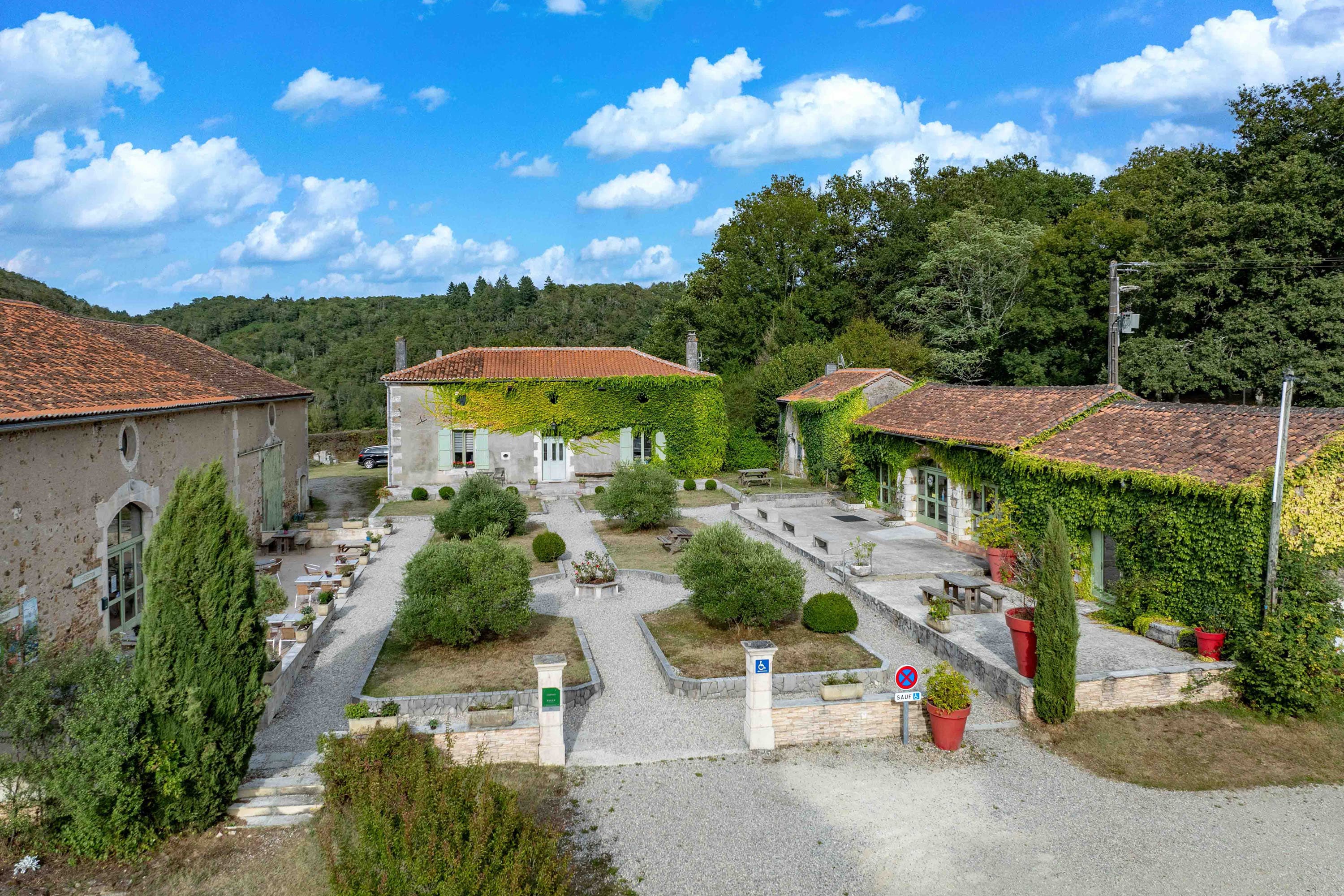 Camping Les Gorges du Chambon - Ciela Village