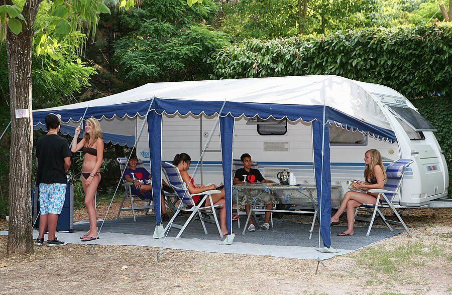 Happy Village & Camping