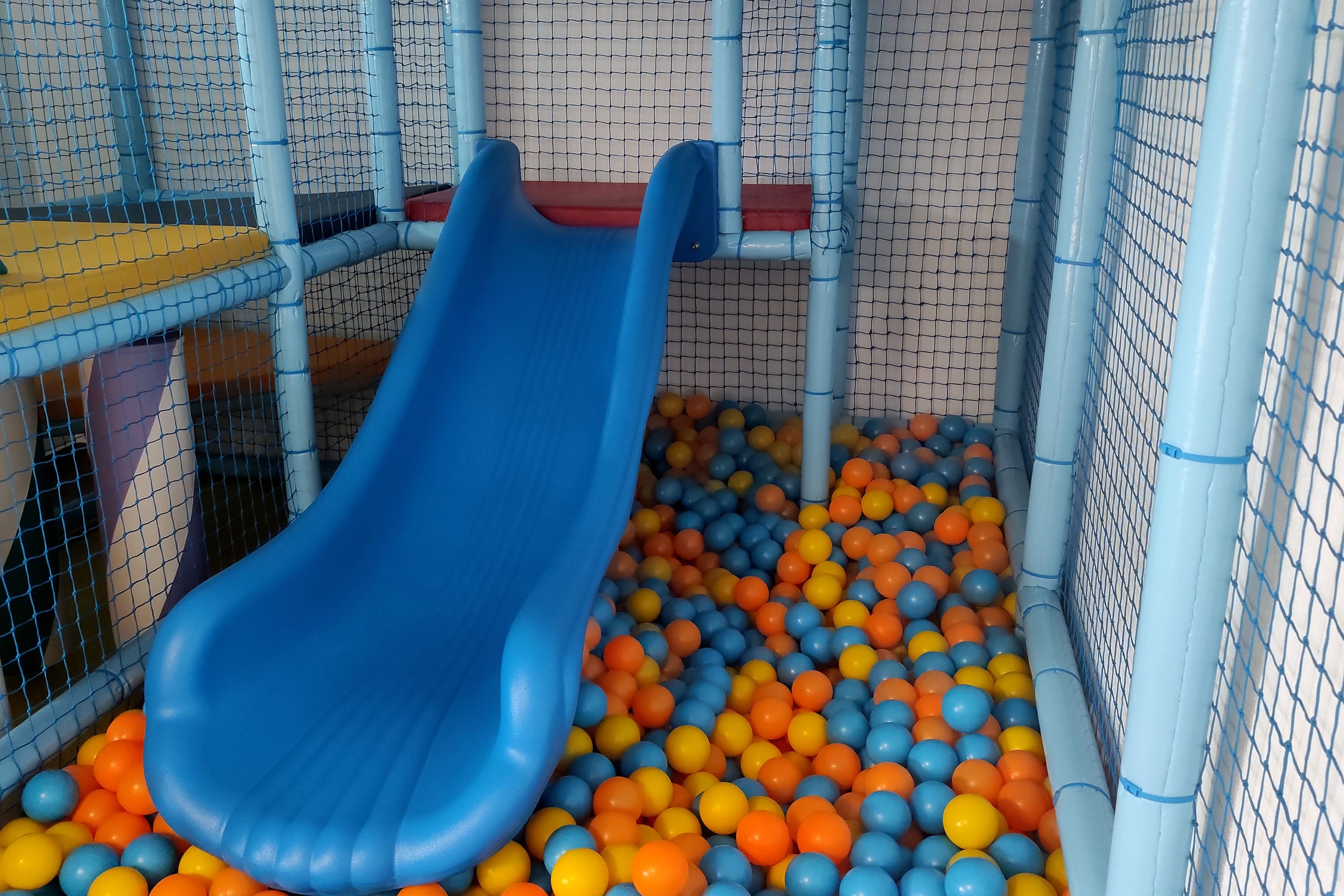 Alannia Costa Dorada