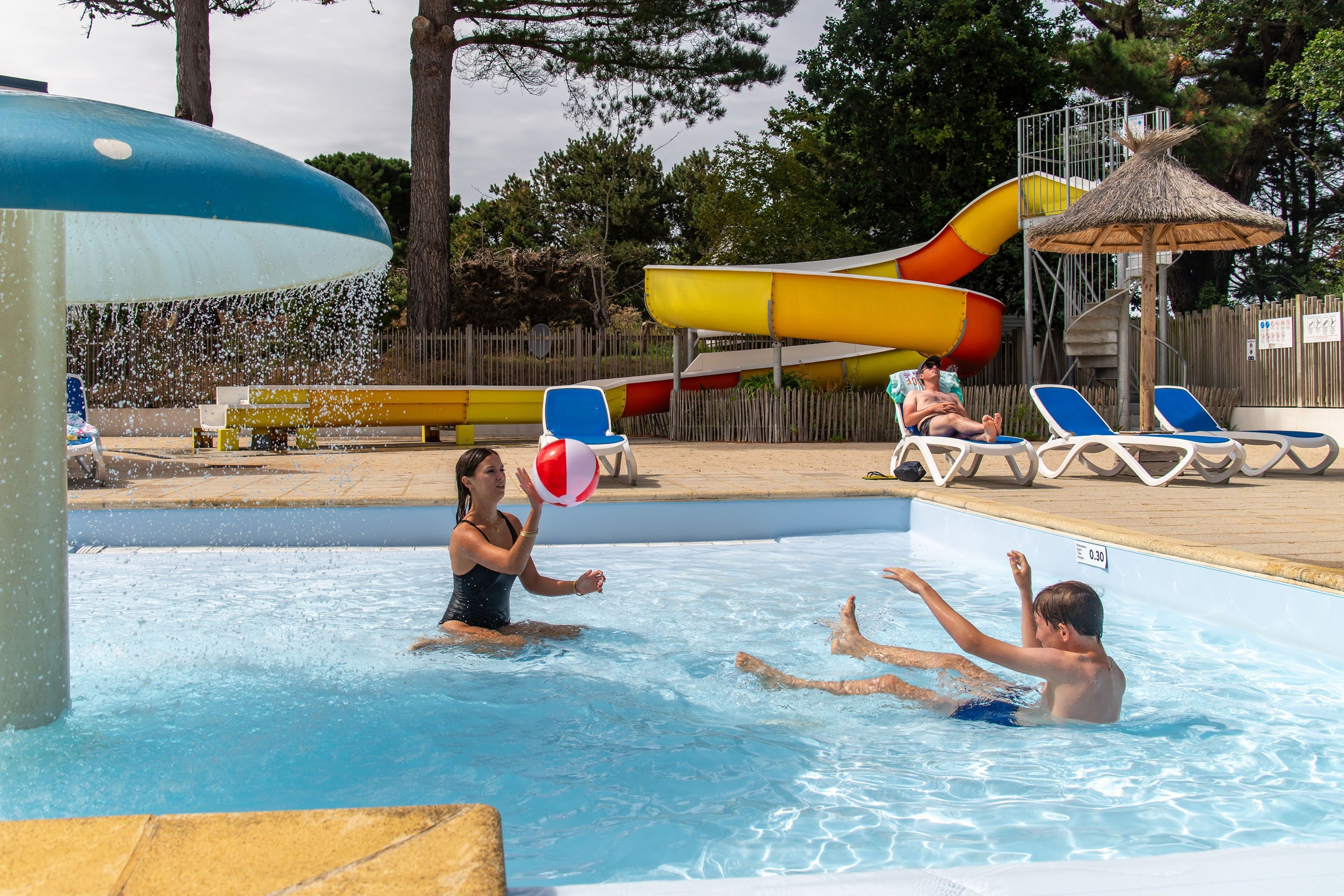 Flower Camping Le Port de la Chaine