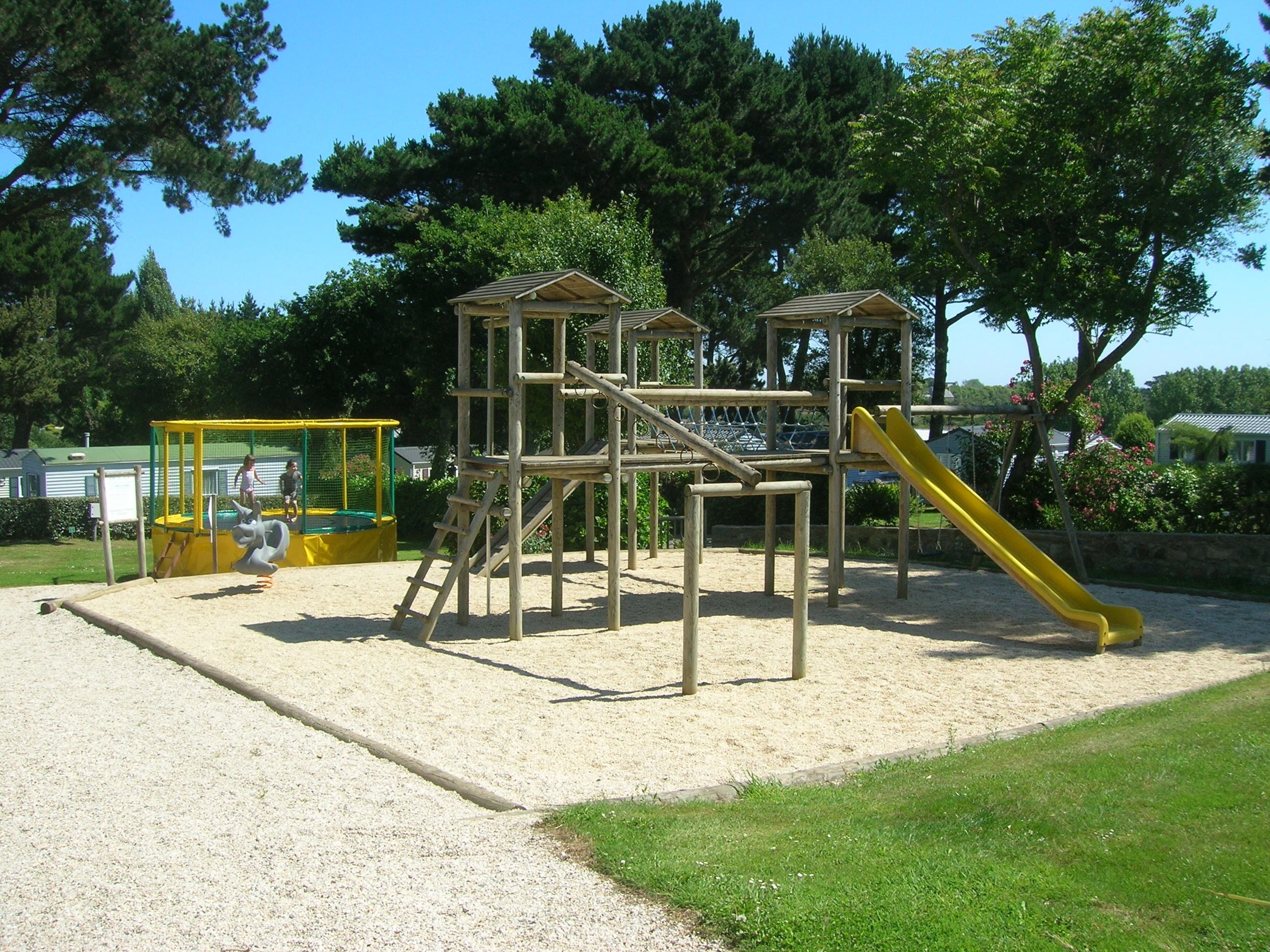 Flower Camping Le Port de la Chaine