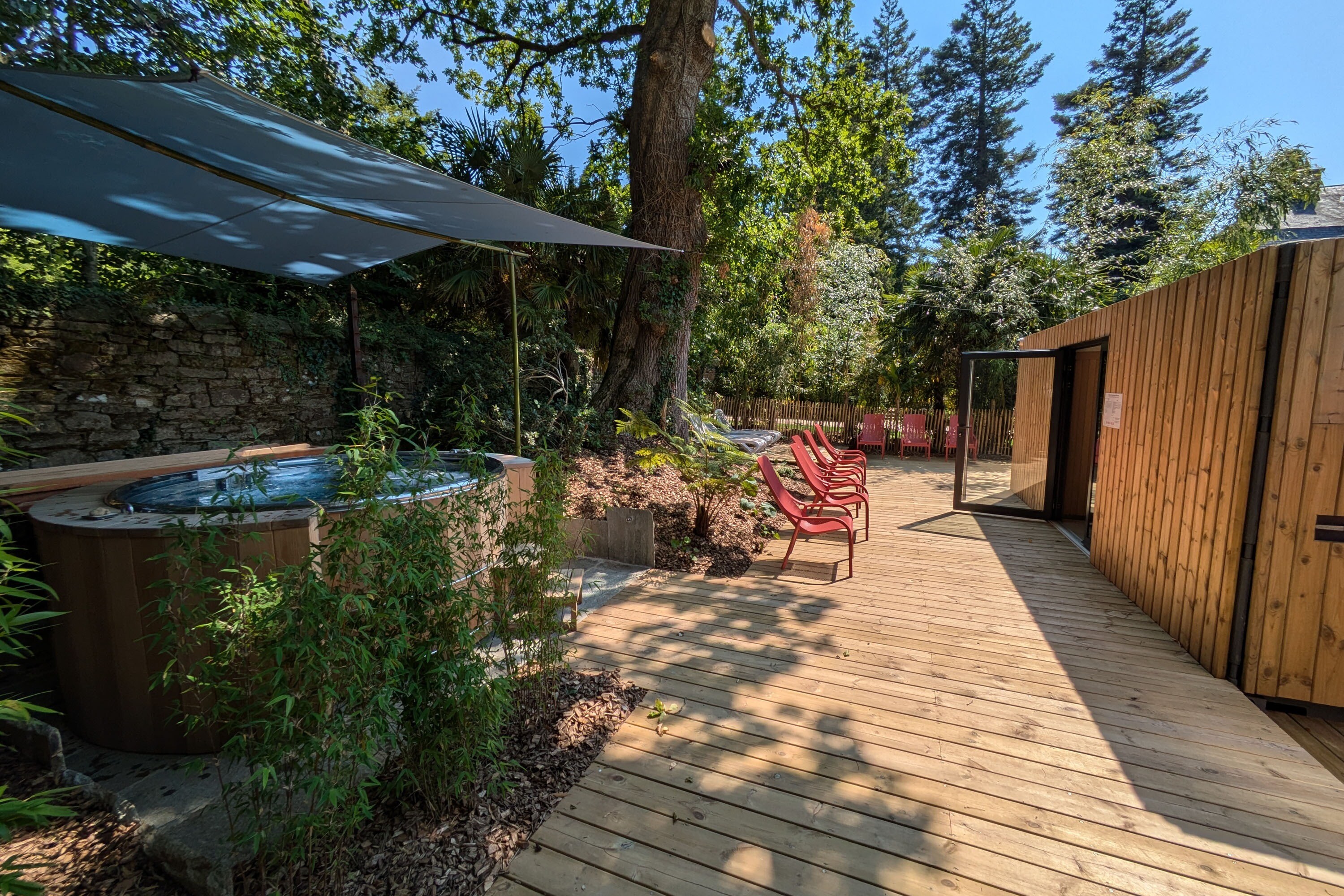 Camping Domaine de L'Orangerie de Lanniron