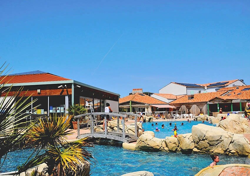 Camping Les Gros Joncs