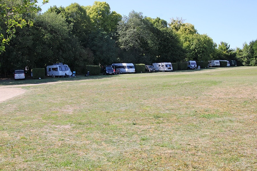Camping Le Petit Trianon de Saint Ustre
