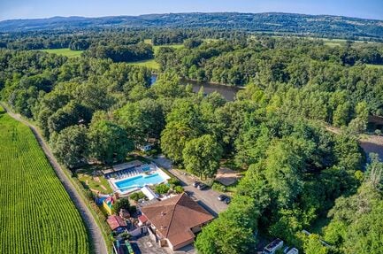 Camping Les Chalets sur la Dordogne