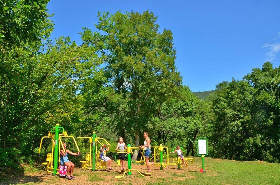 Flower Camping Le Val de l'Arre
