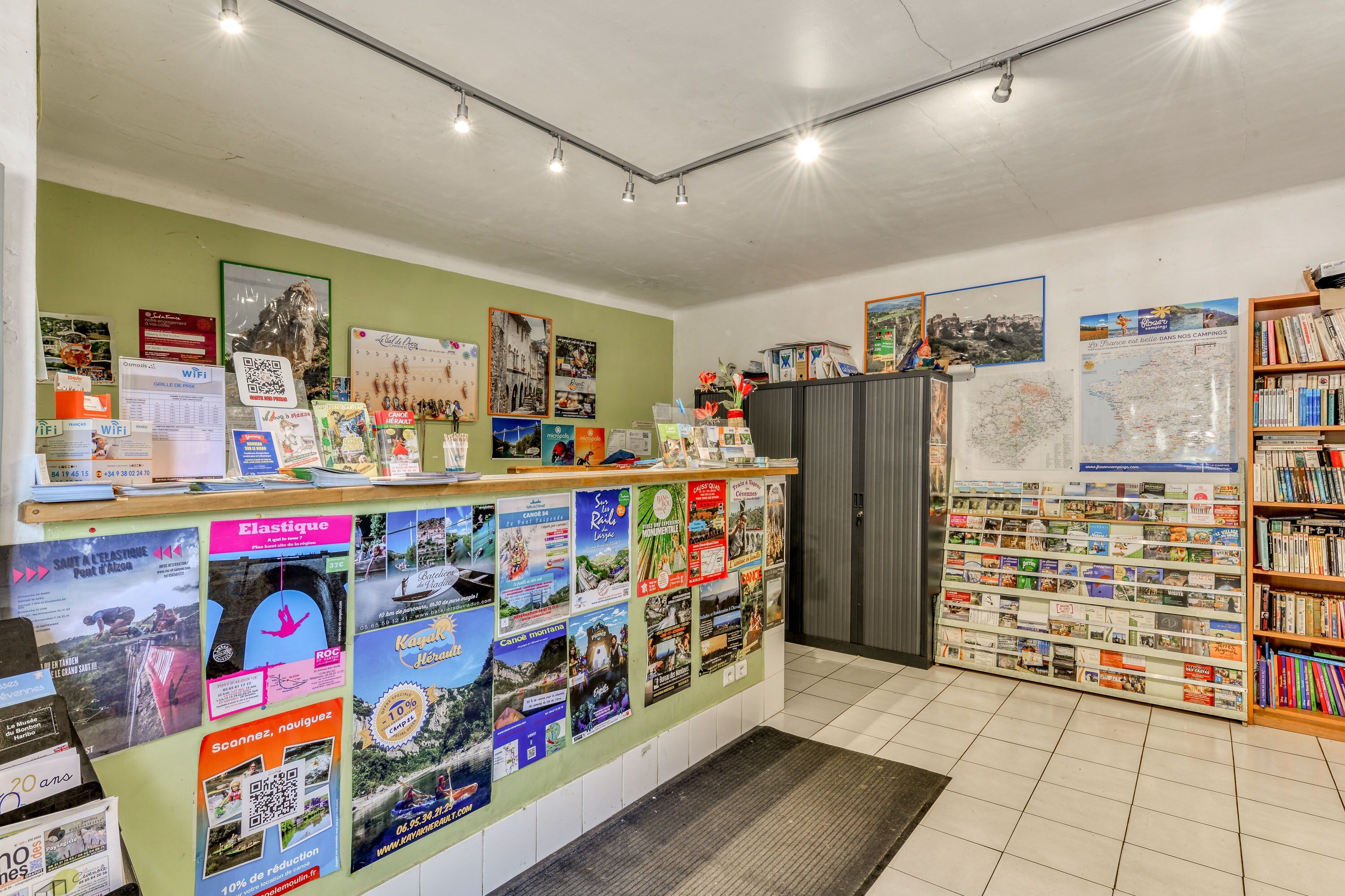 Flower Camping Le Val de l'Arre