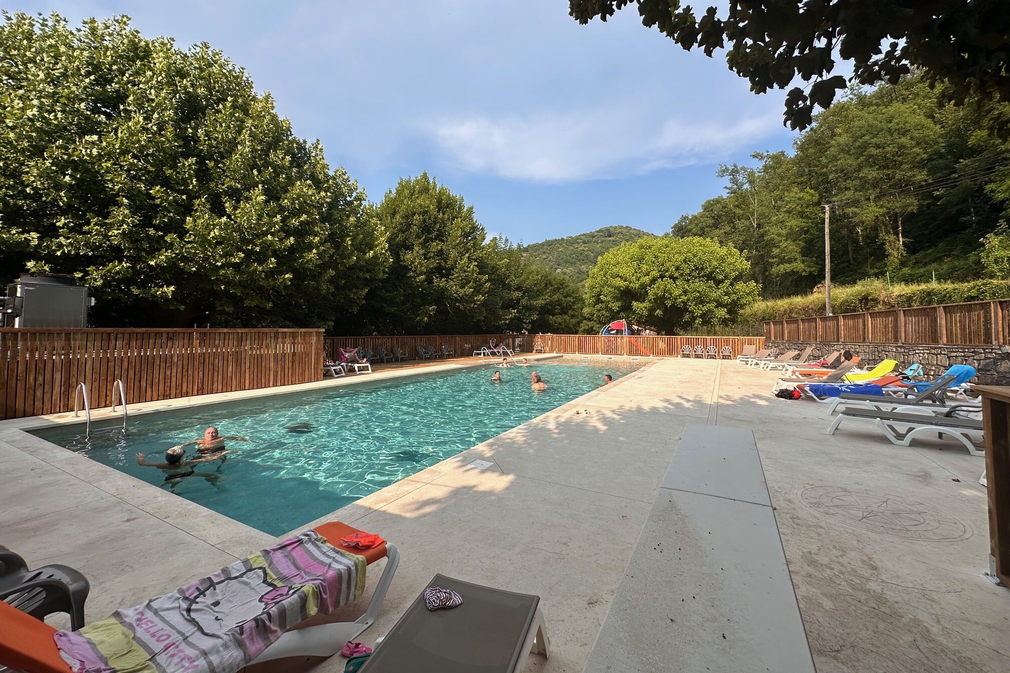 Flower Camping Le Val de l'Arre