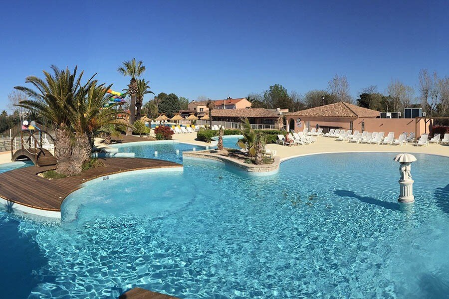 Camping Les Champs Blancs