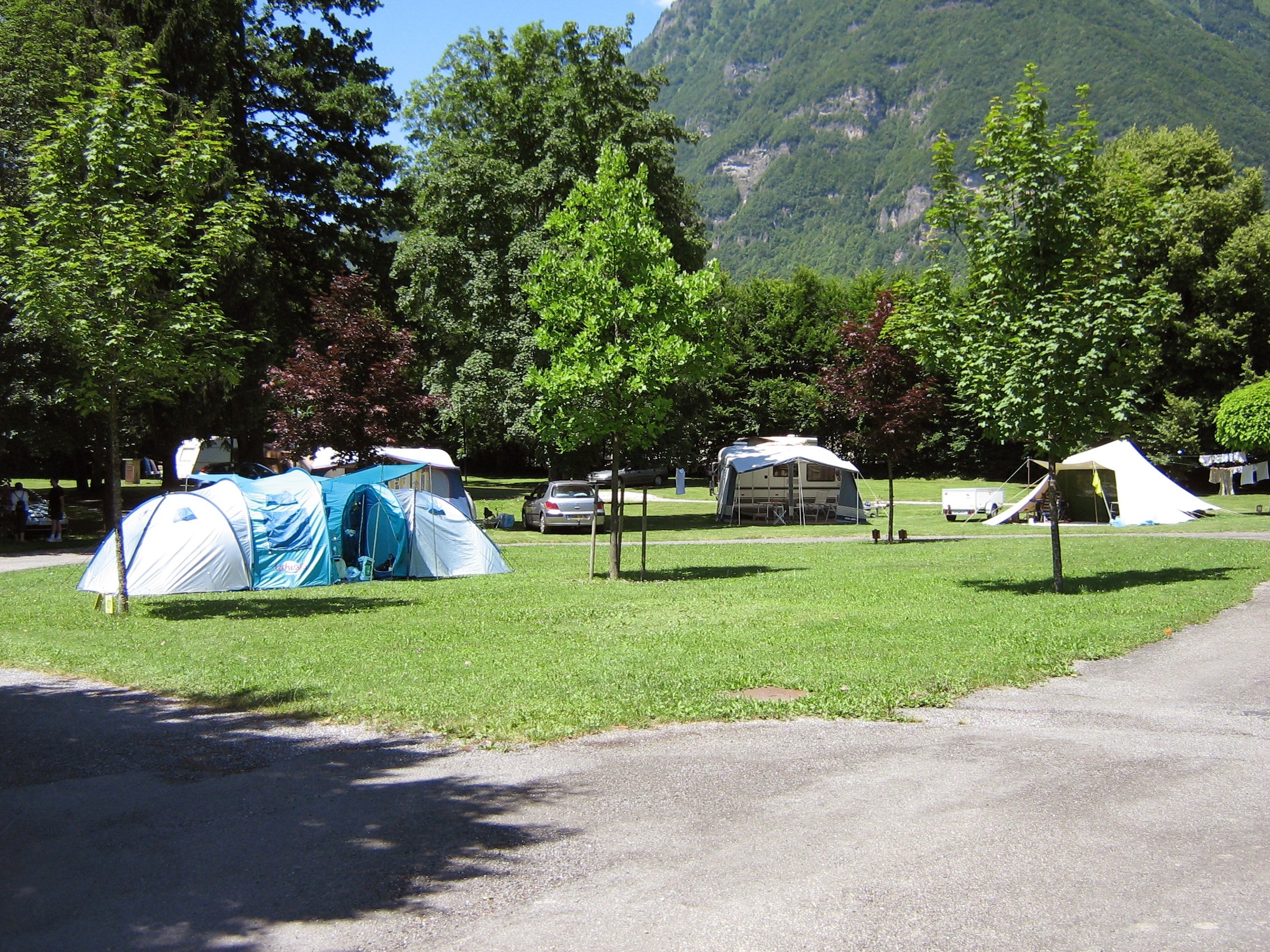 Camping Les Thézières Onlycamp