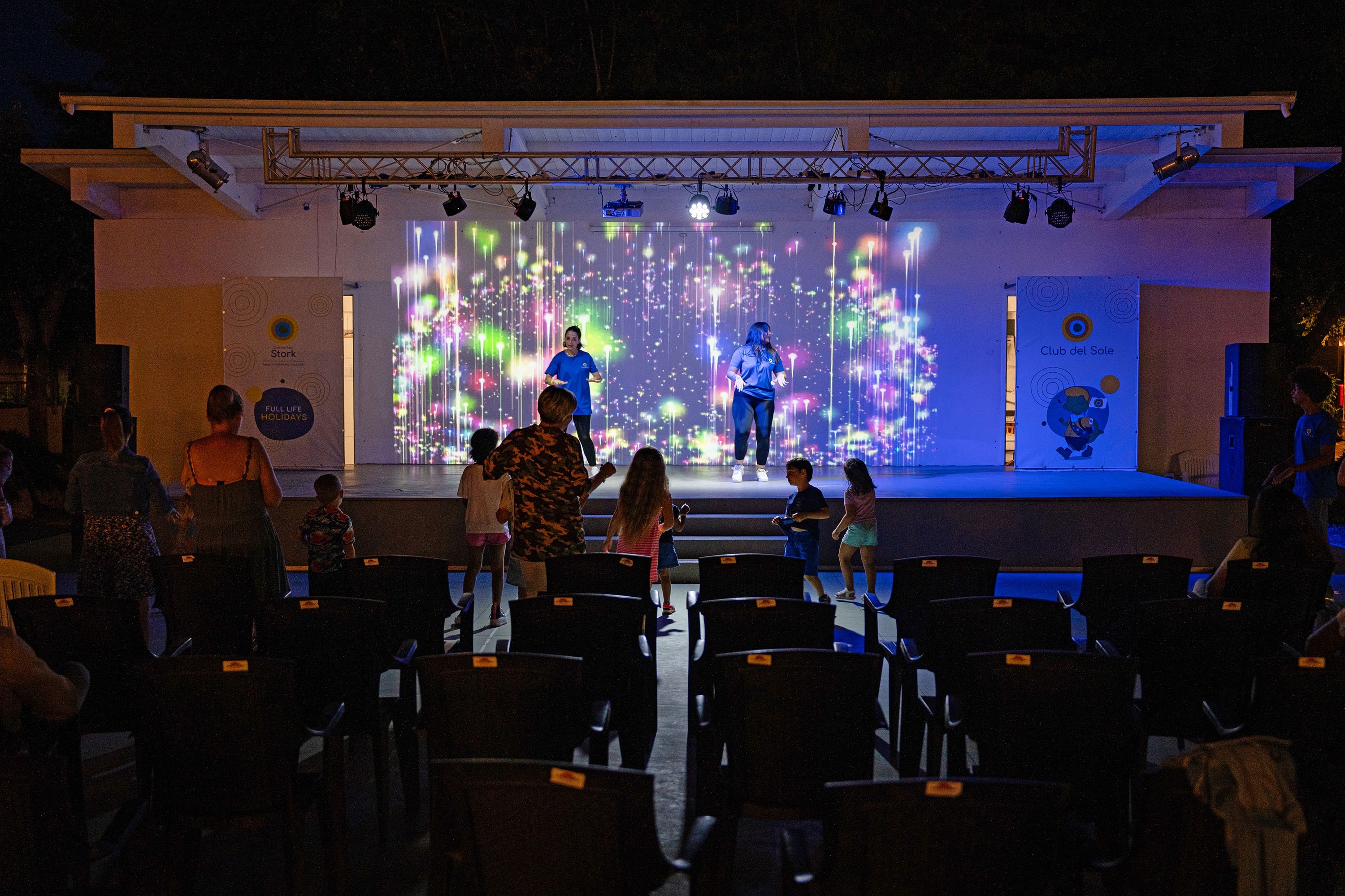 Club del Sole Stork Family Collection