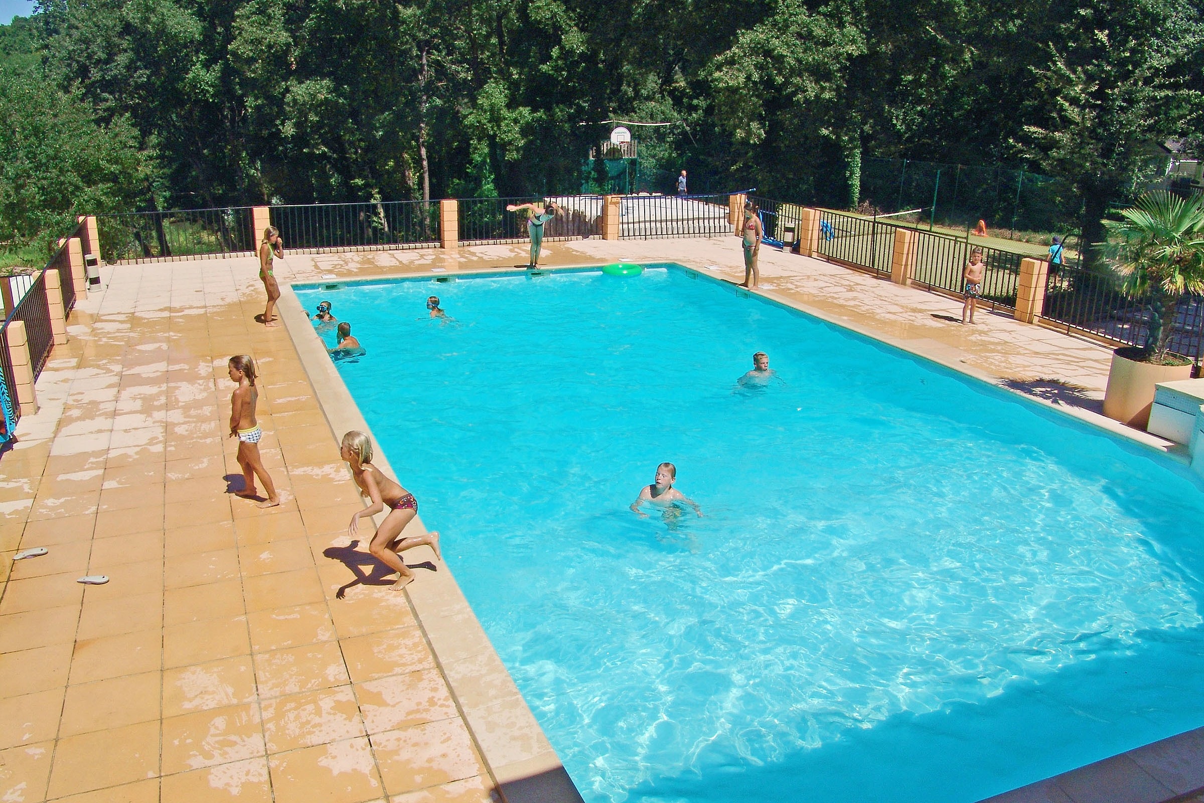 Slow Village La Roque-sur-Cèze