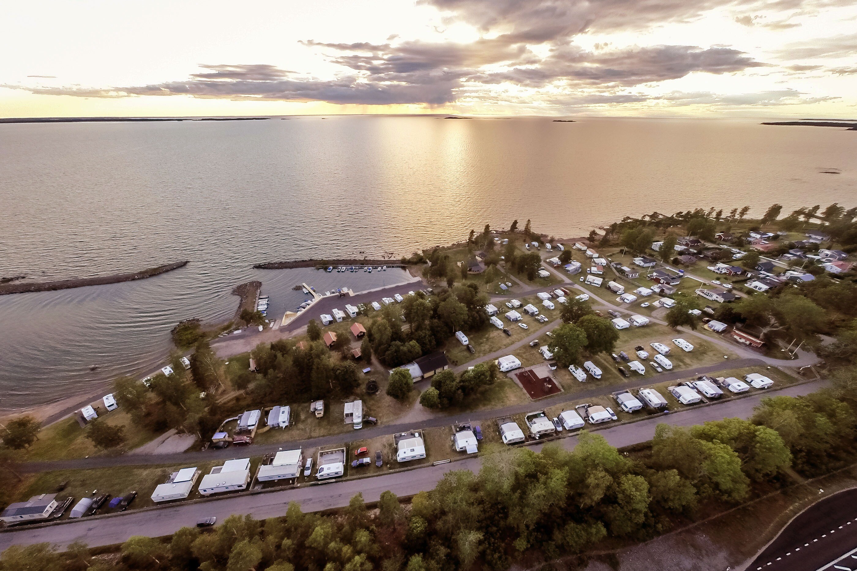 Askeviks Camping & Stugor