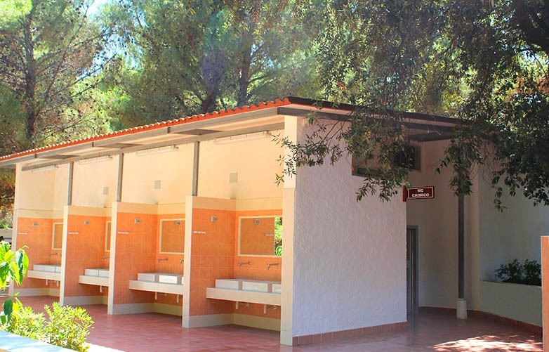 Camping Baia e Cala Campi