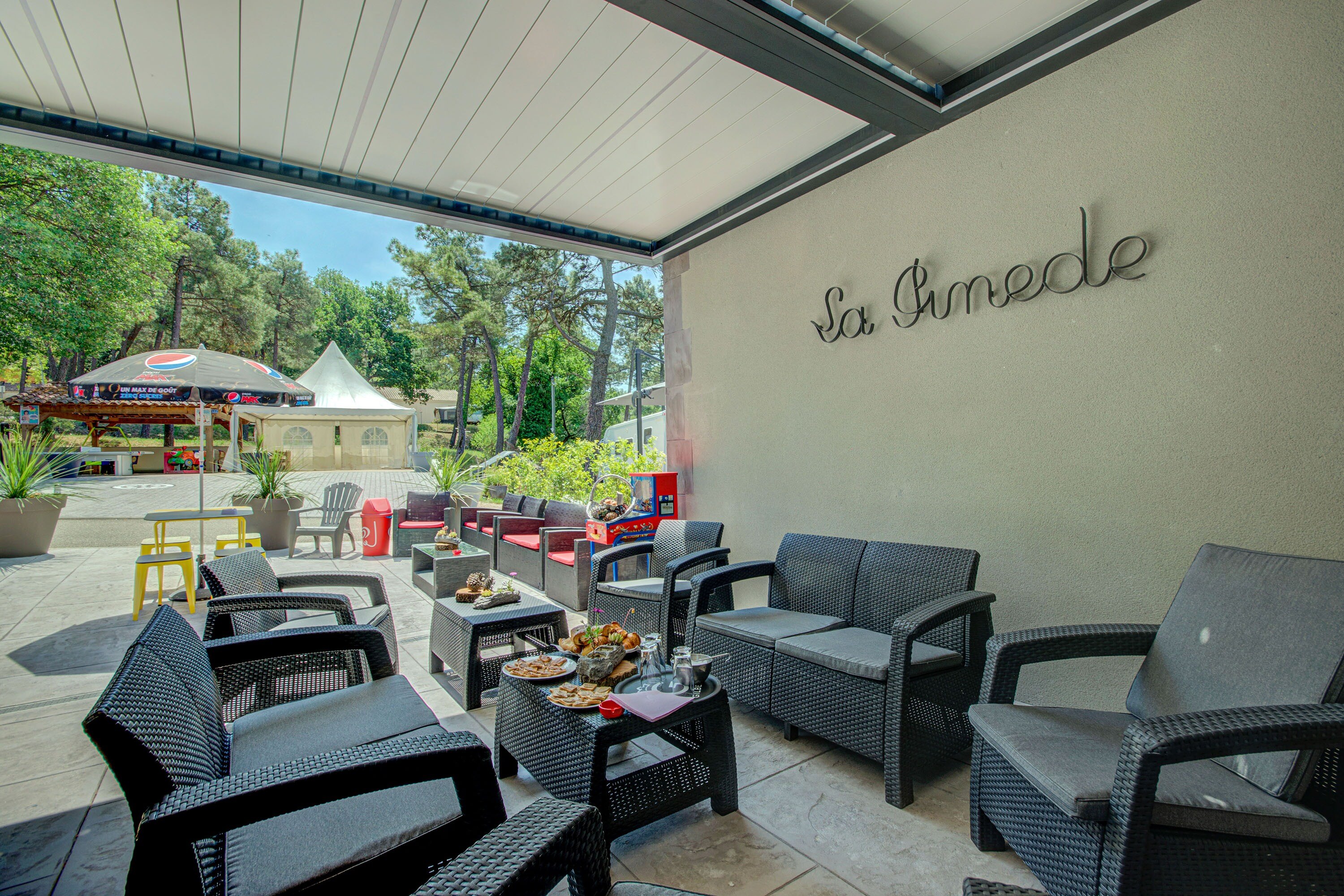 Camping Pinède en Provence