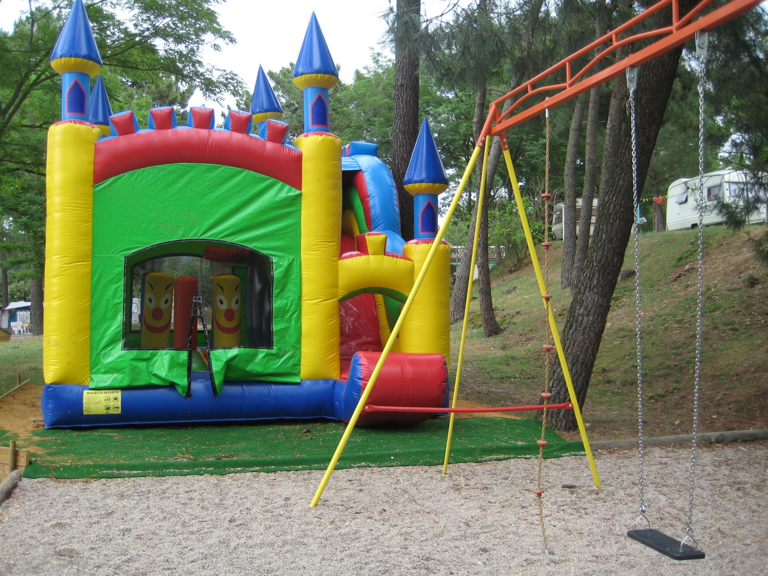 Camping Pinède en Provence