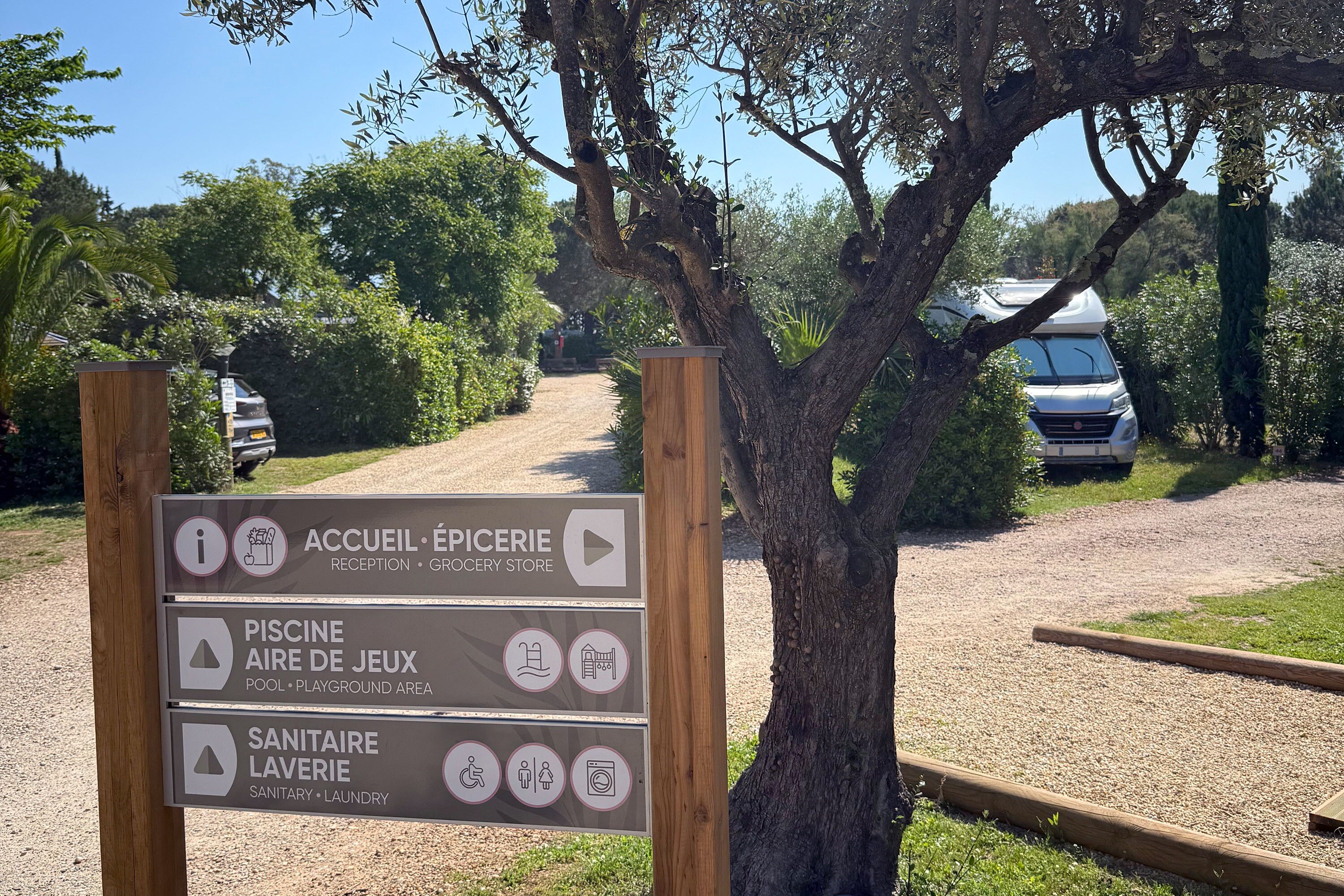 Flower Camping Le Mas de Mourgues