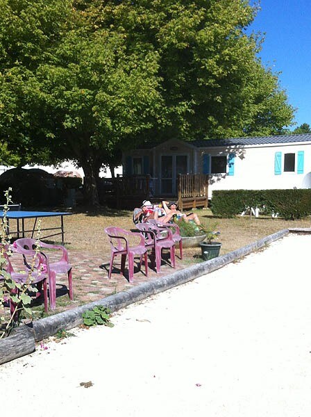 Camping Le Petit Dauphin