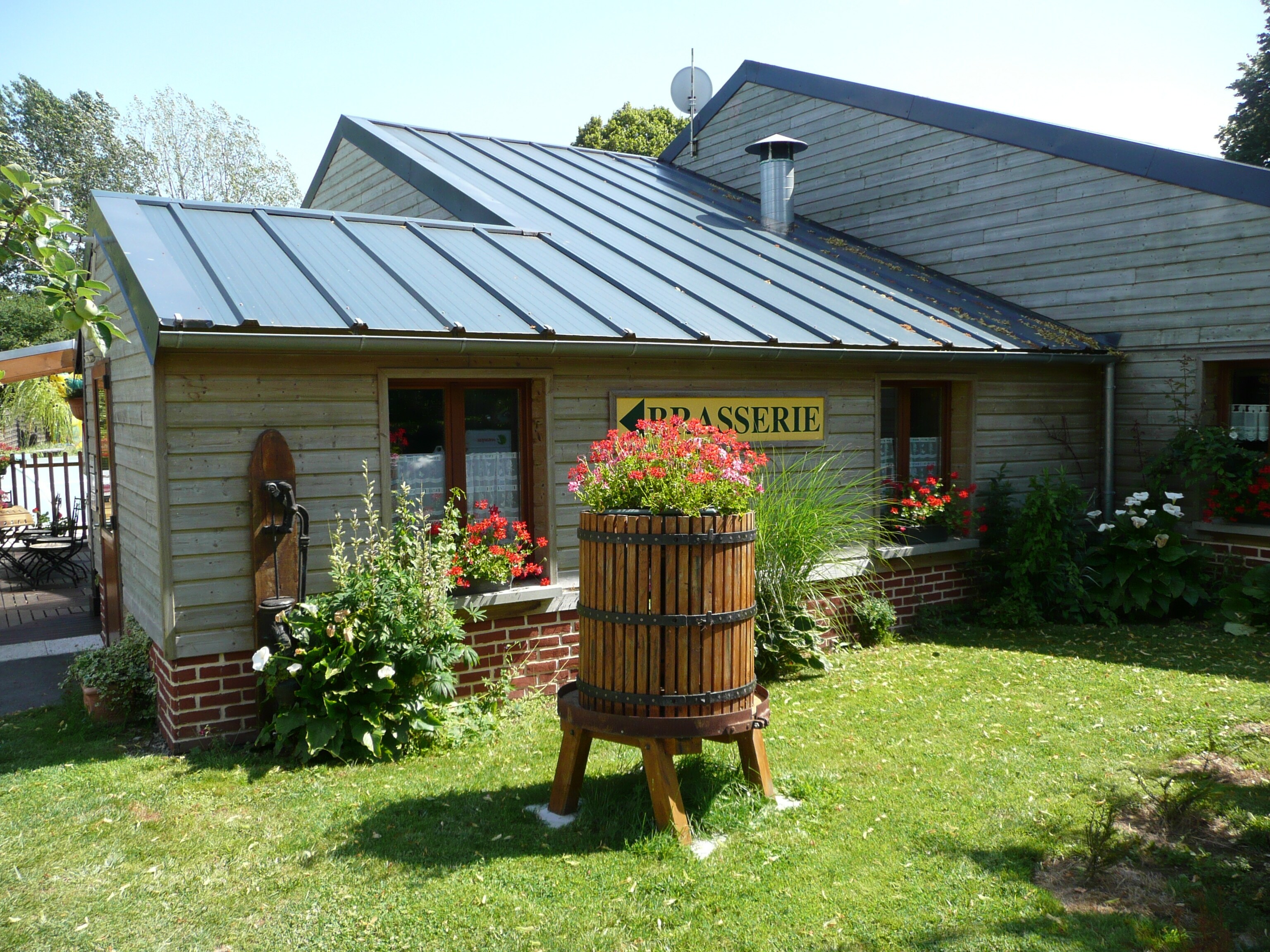 Camping Pommiers des Trois Pays