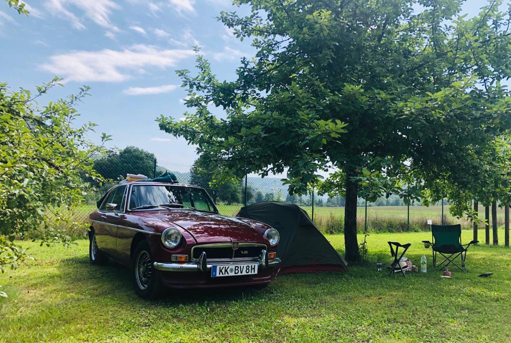 Camping La Roche d'Ully