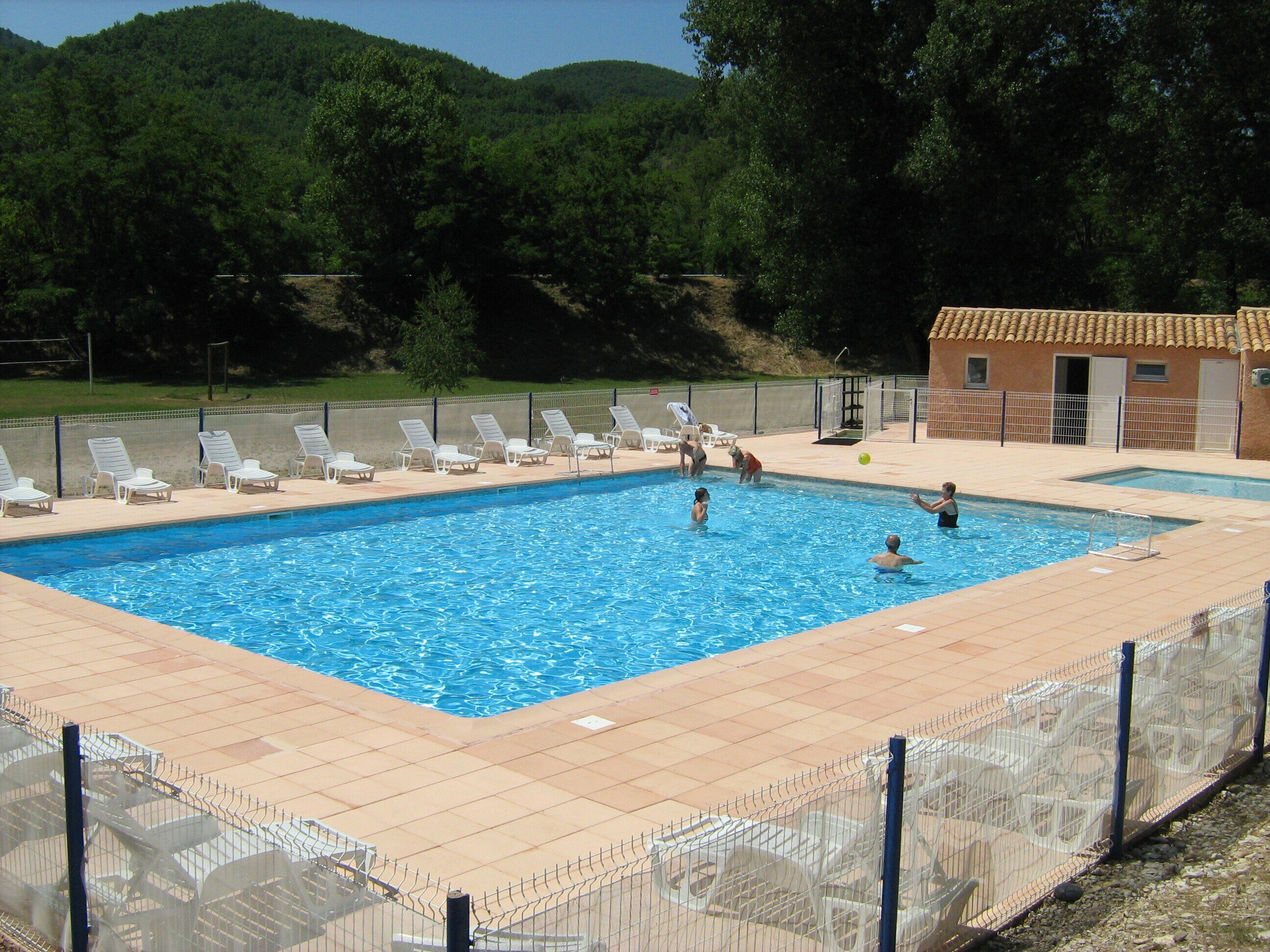 Flower Camping La Rivière