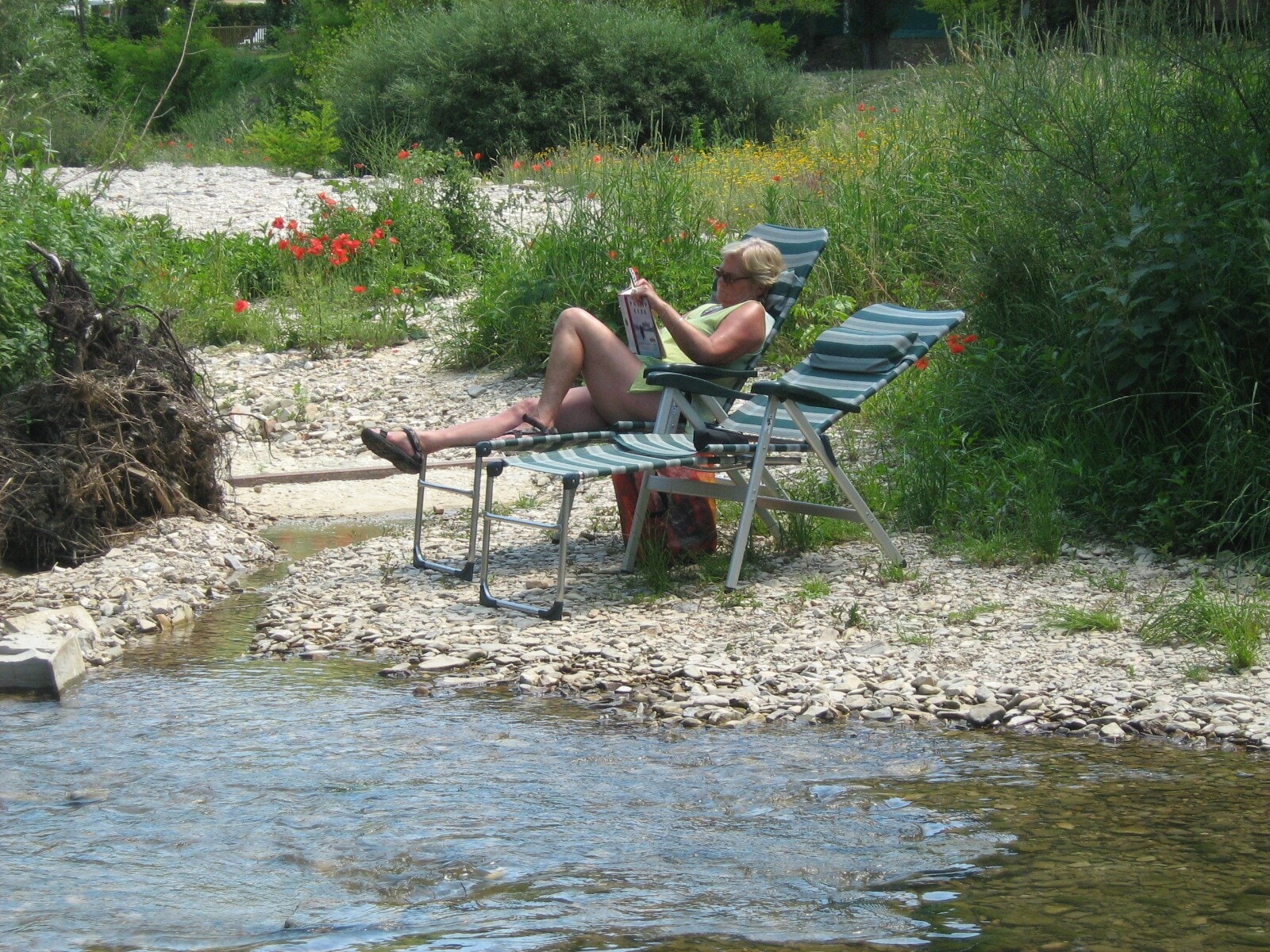 Flower Camping La Rivière
