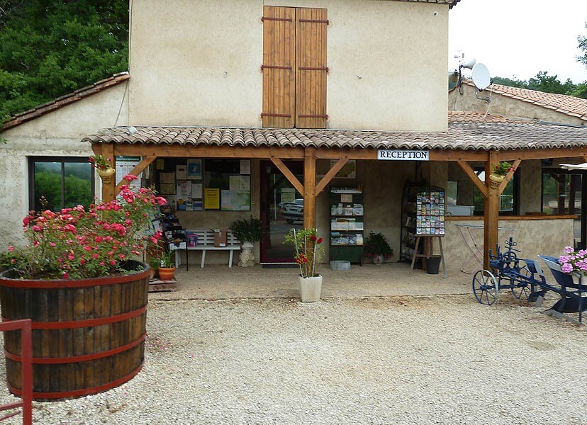 Camping Du Pont de Vicq