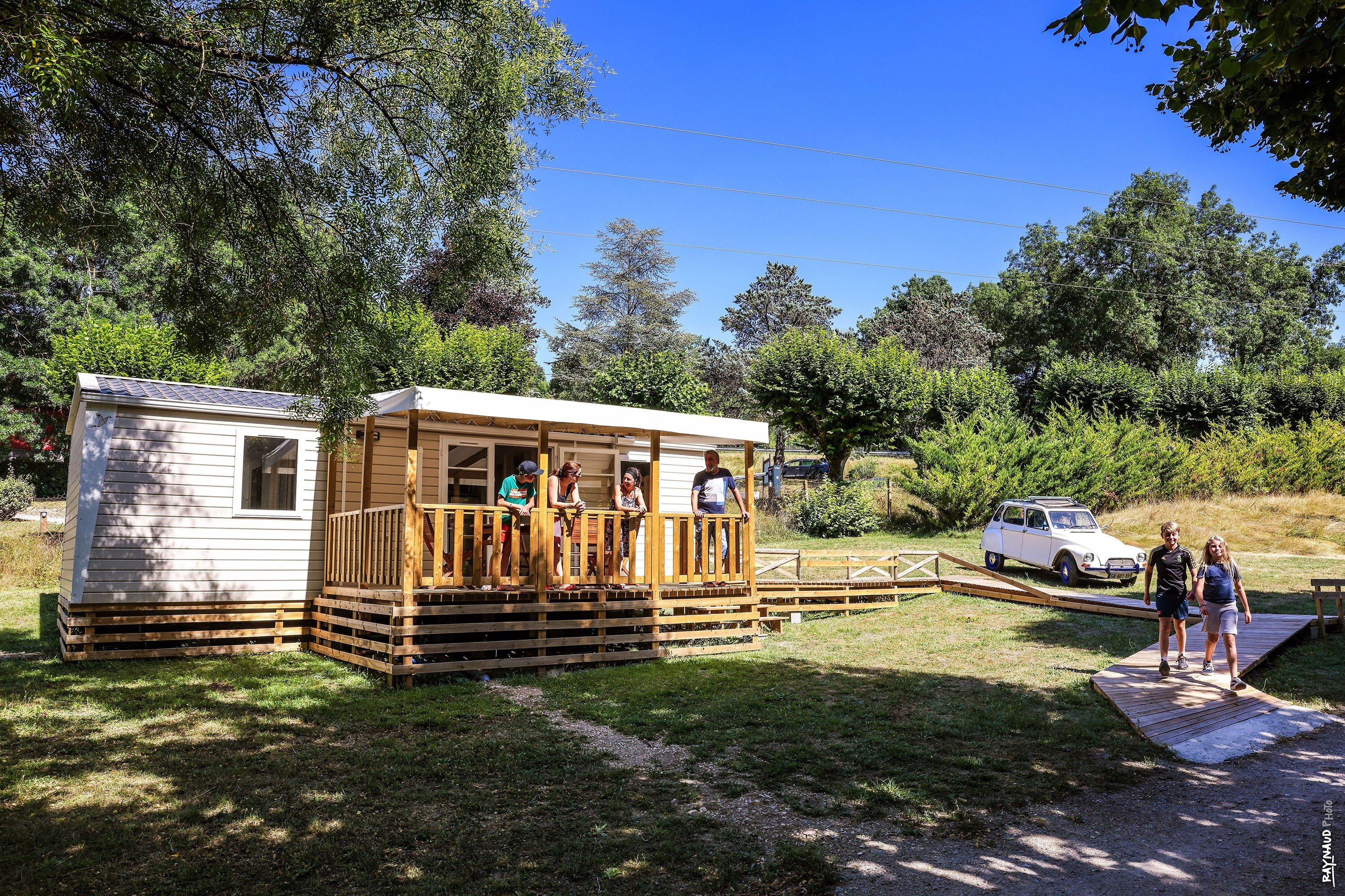 Flower Camping Soleil des Bastides