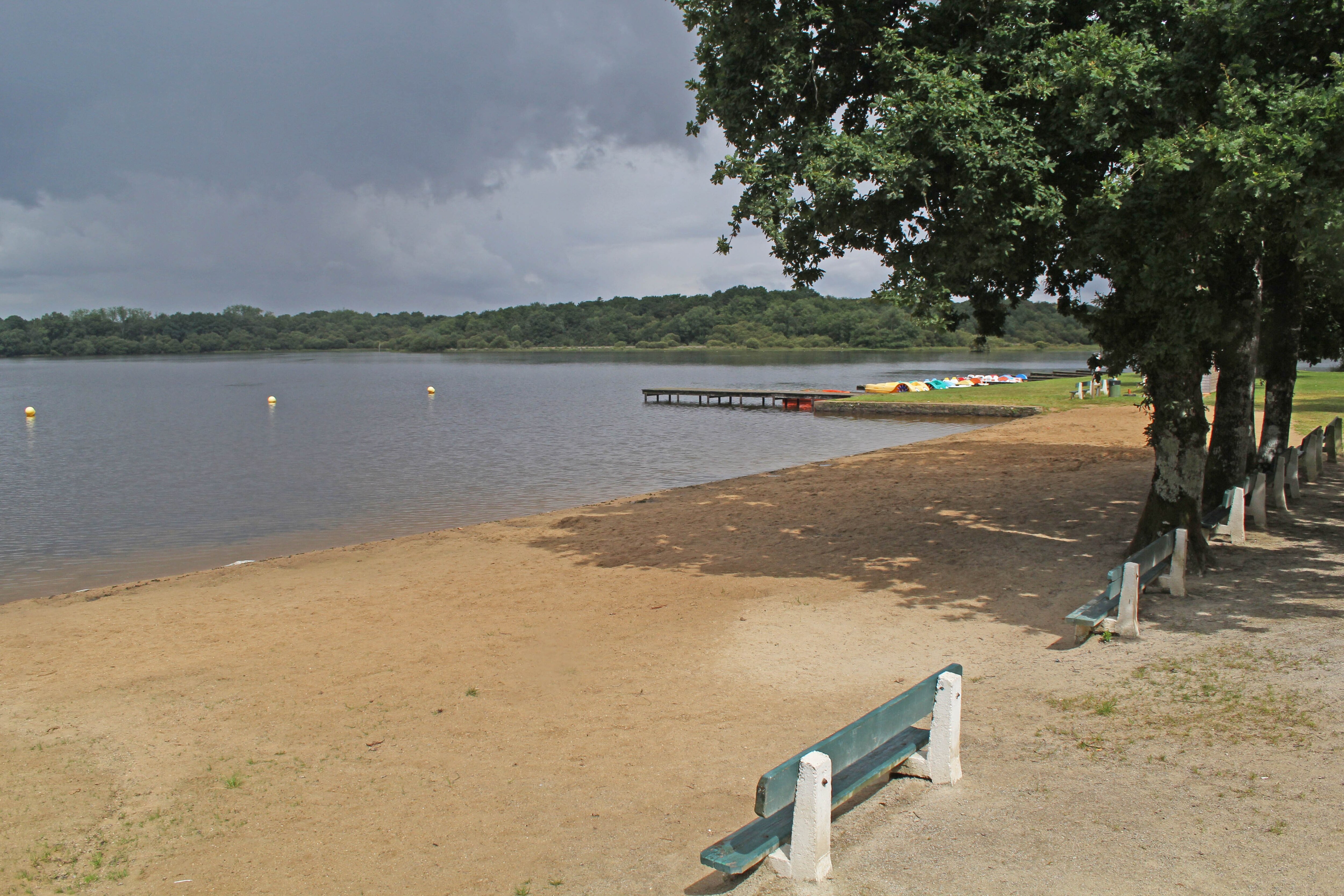 Camping Le Lac ô Fées