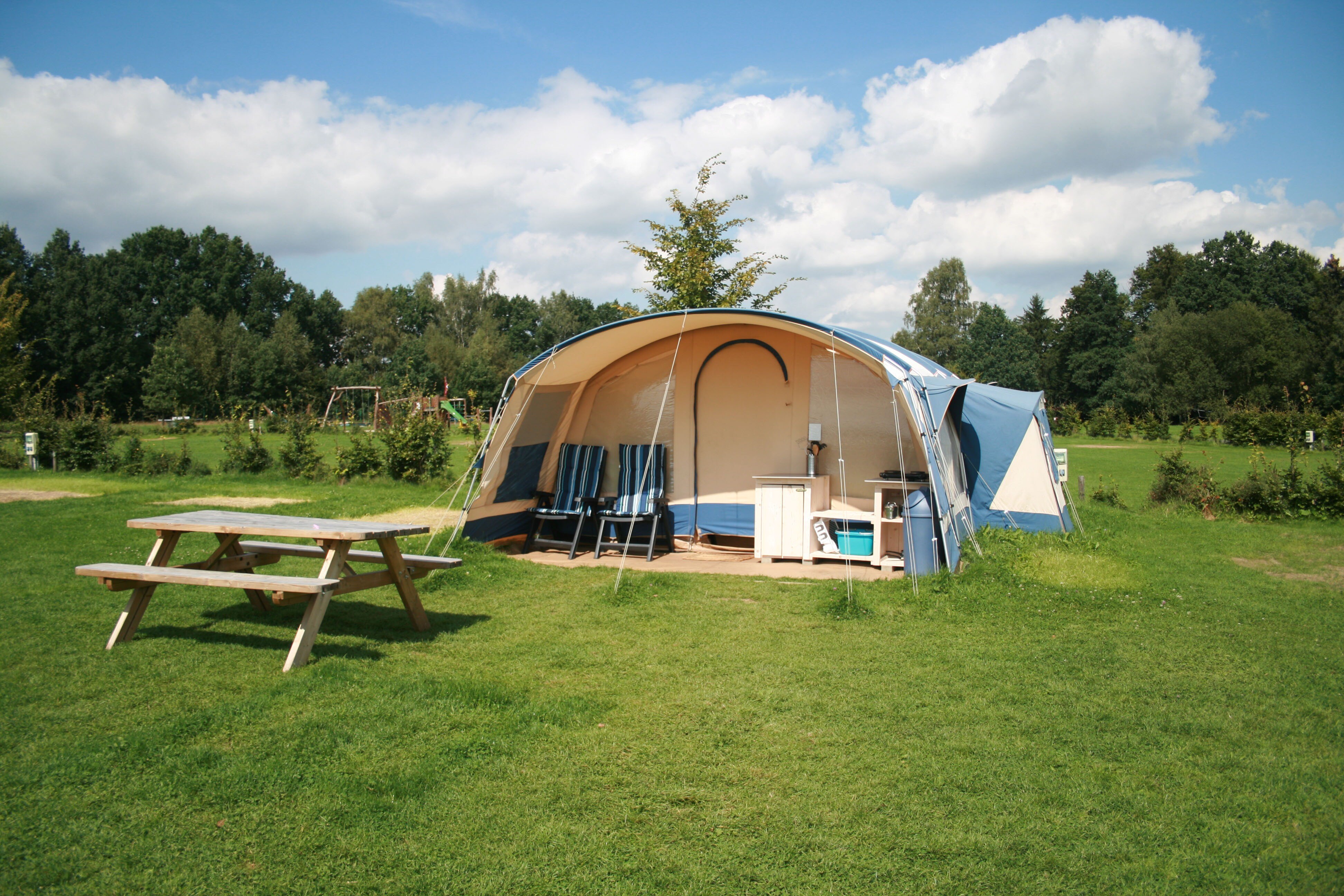 Camping De Regenboog / Kemp Sluknov