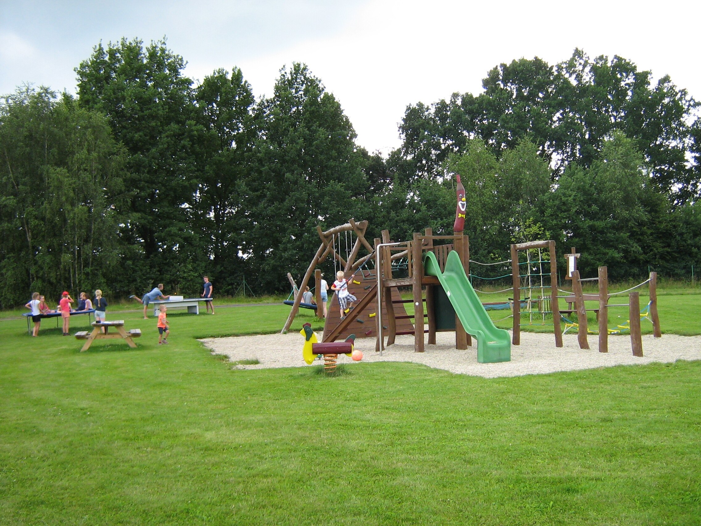 Camping De Regenboog / Kemp Sluknov