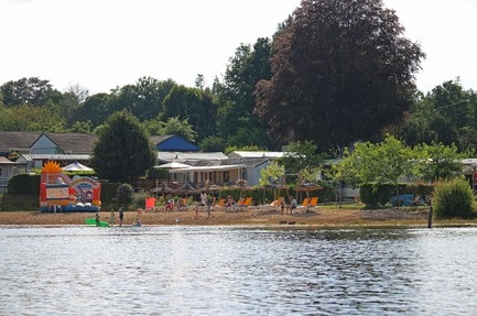 Flower Camping Le Port de Neuvic