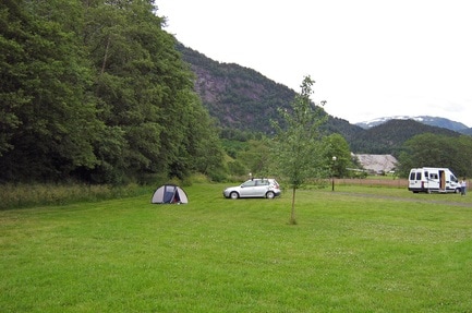 Førde Gjestehus og Camping