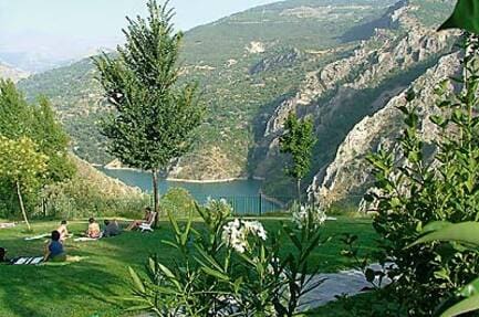 Camp. & Carav. Las Lomas