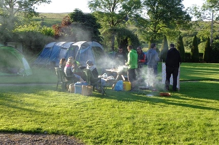 Camping The Shepherds Rest Pub