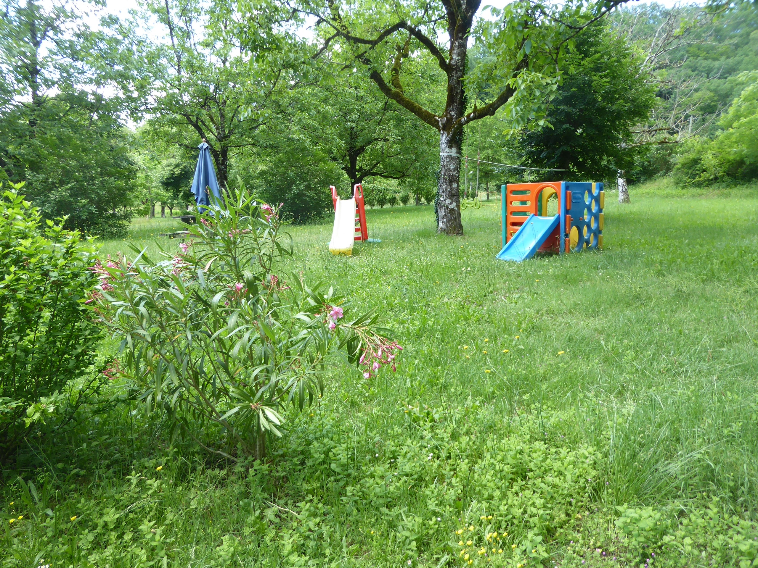 Camping La Berge Ombragée