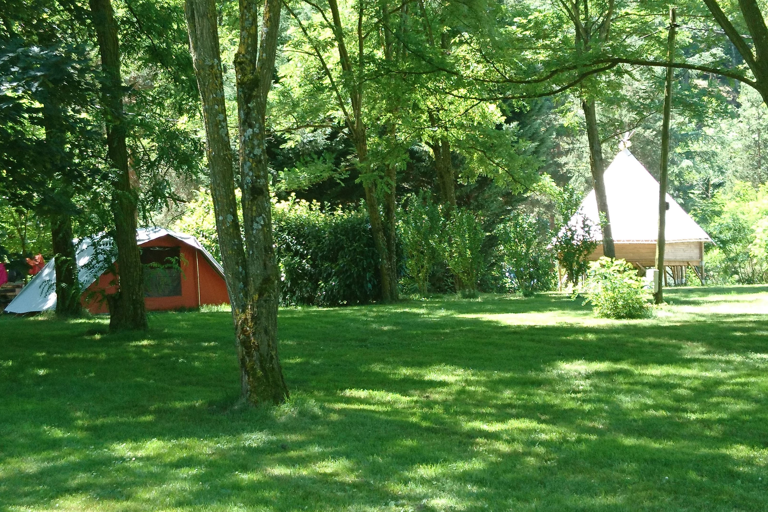 Camping Ushuaïa Villages Le Viaduc