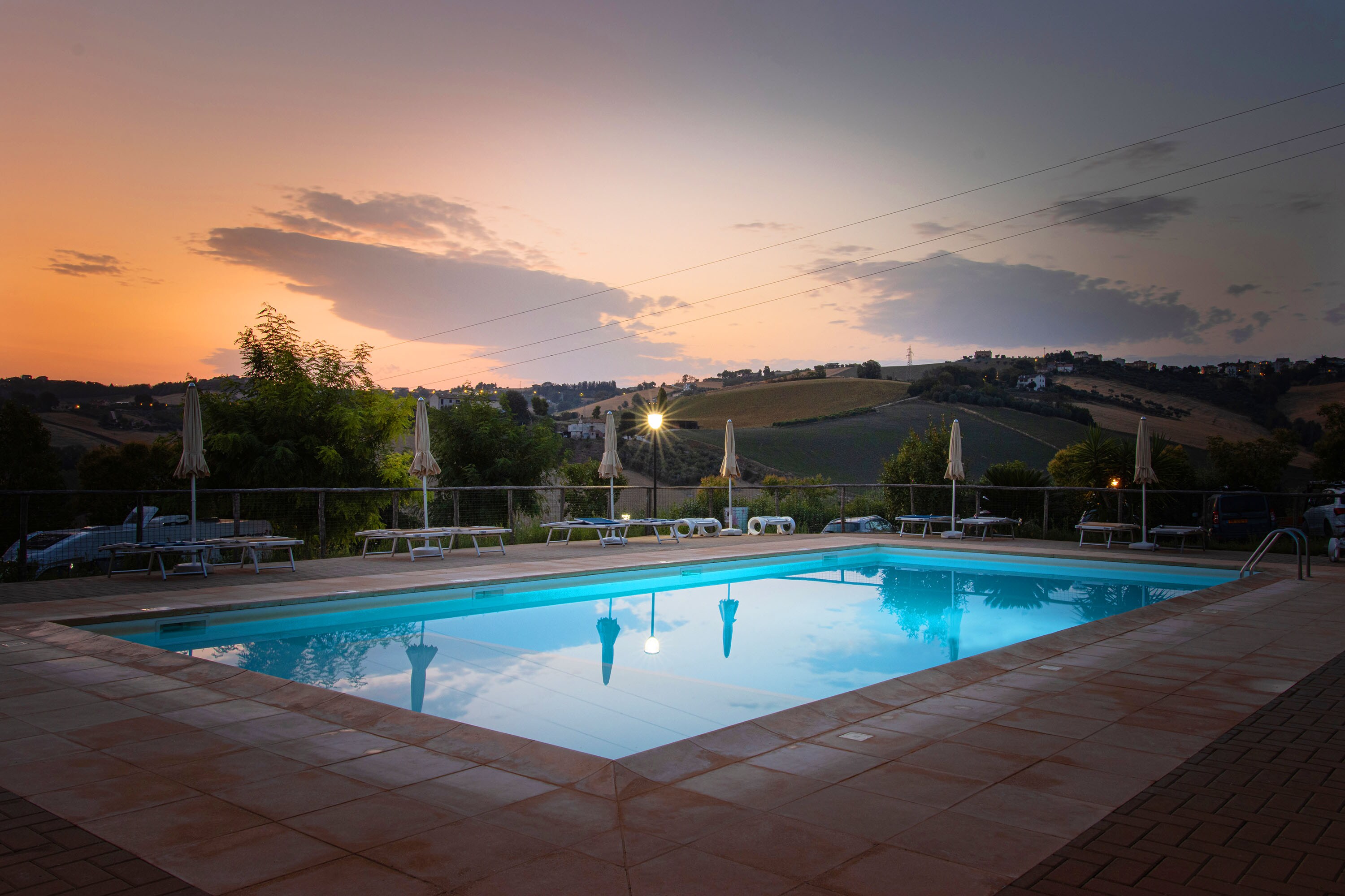 Agricamping Tramonto Rosso