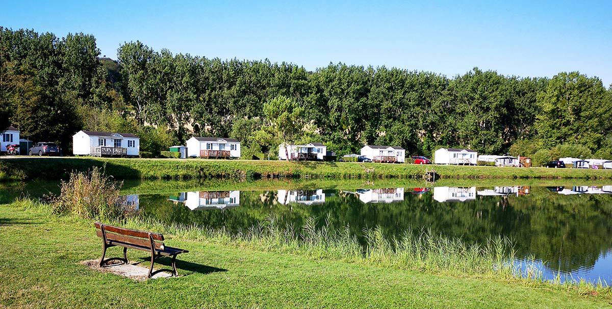 Flower Camping Les Deux Rivières Sasu L'étoile