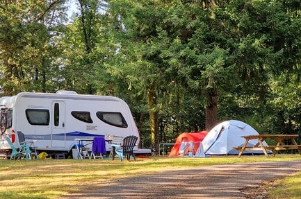 Camping Montard