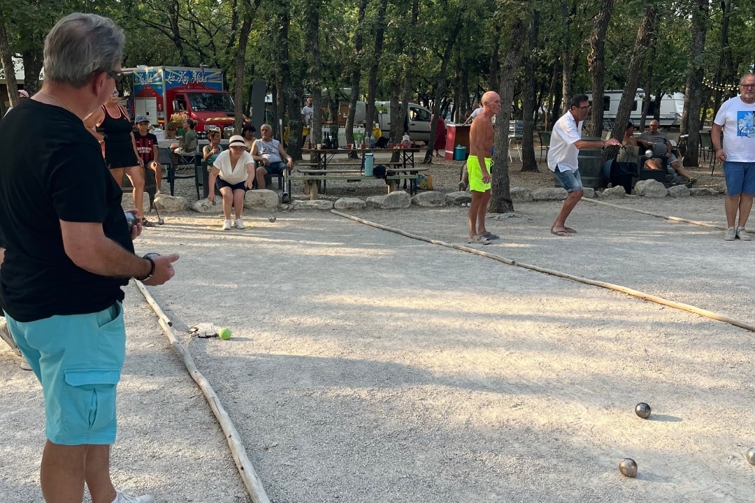 Pausado Camping Les Chênes Blancs