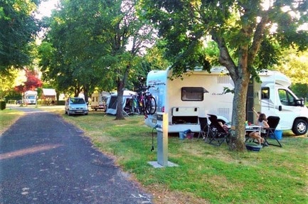 Camping Le Petit Bocage Onlycamp
