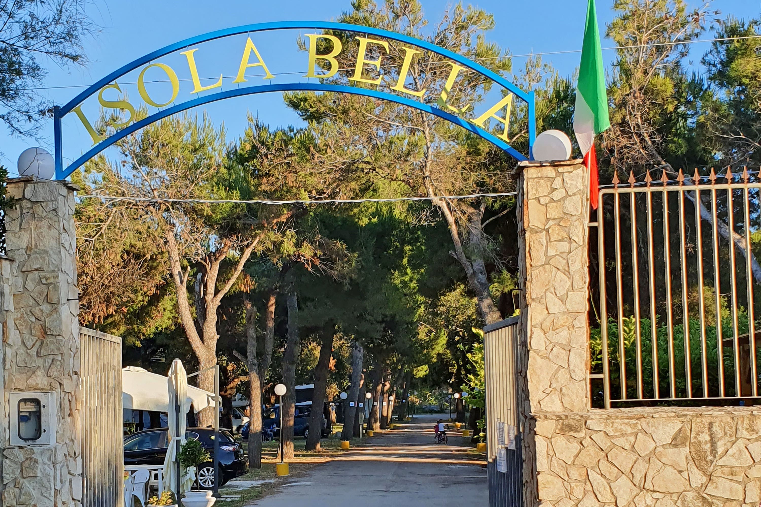 Camping Sosta Camper Isola Bella
